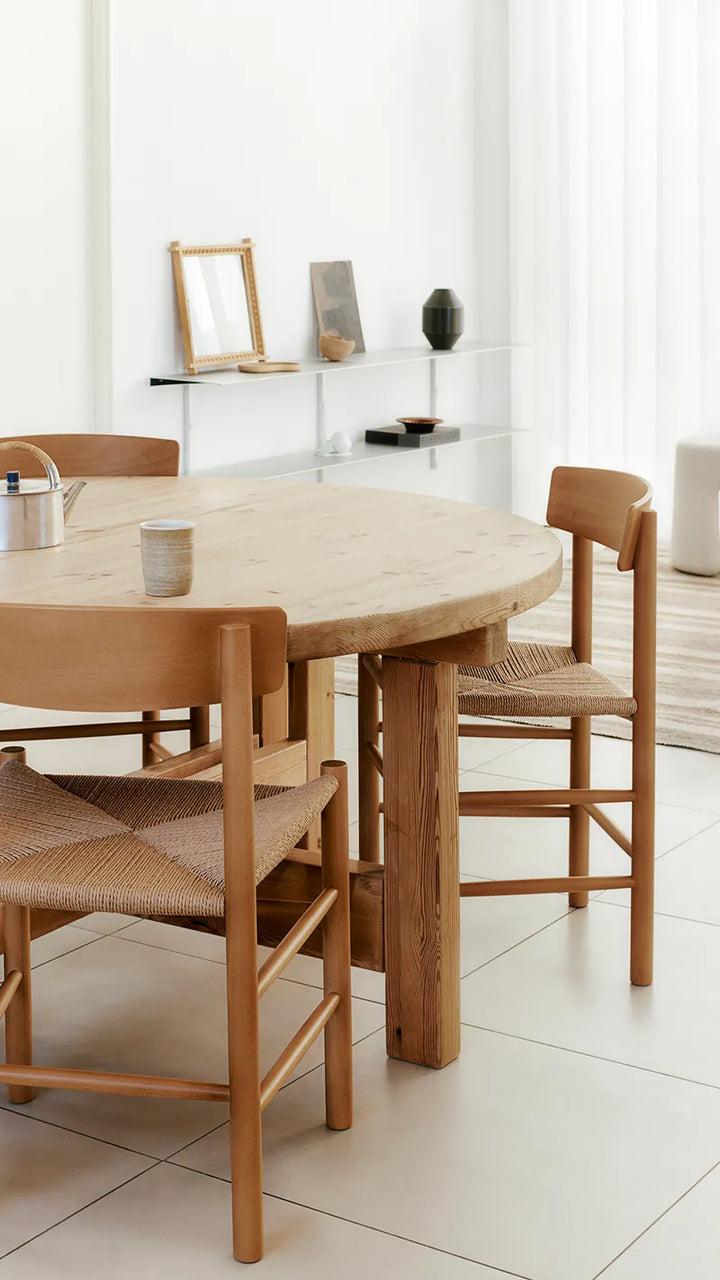 Fredericia Mogensen Chair J39 – Walnuss geölt / Naturgeflecht