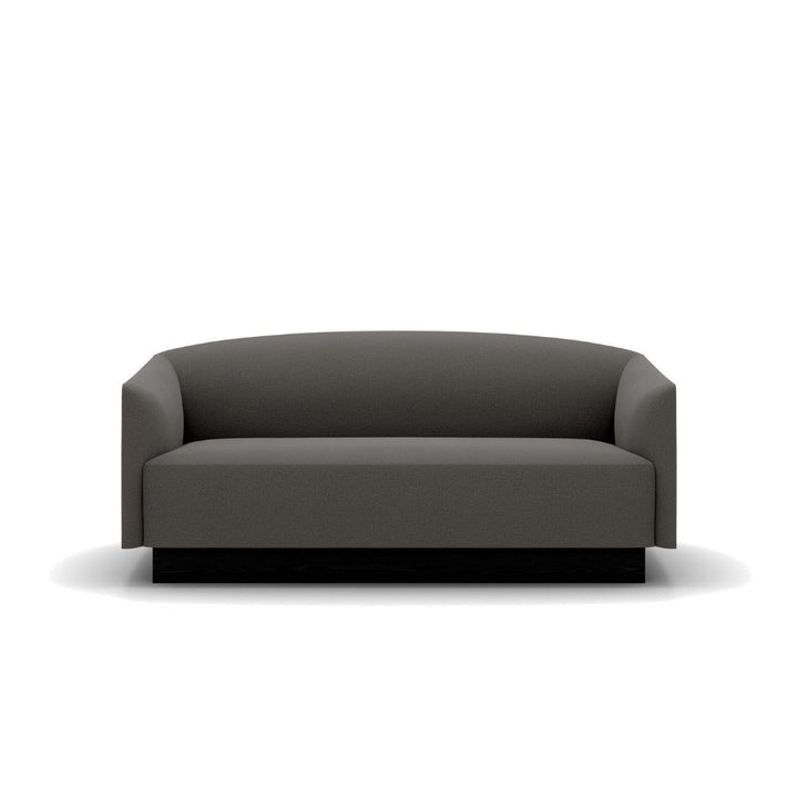 New Works Shore 2-Sitzer-Sofa Plinth, Ruskin Grey Seal