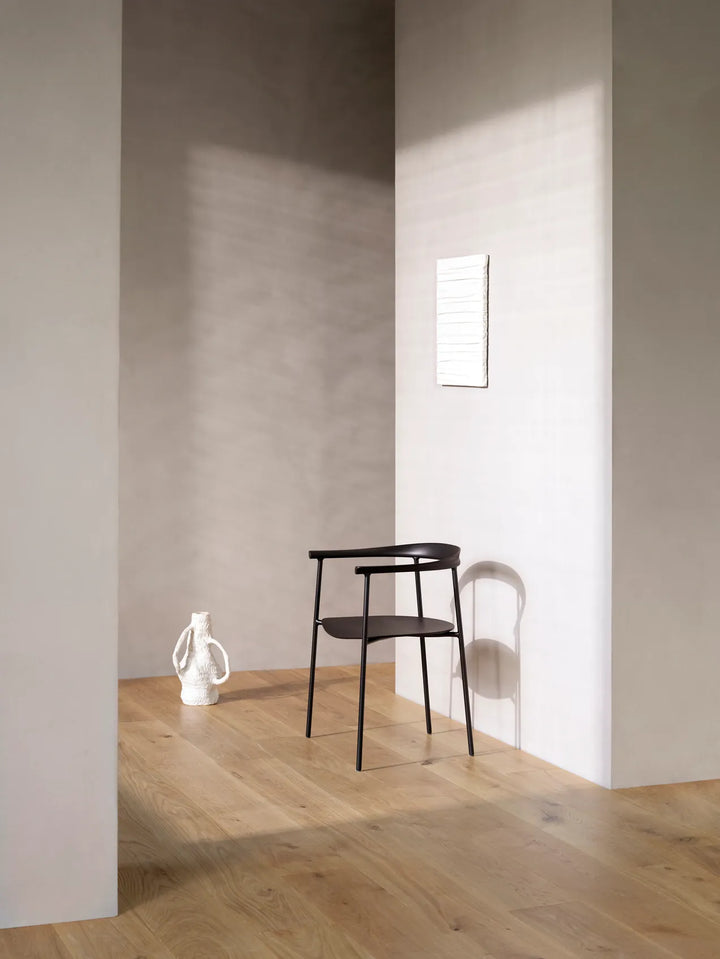 TAKT Arc Chair Stol - Sortlakeret bøg / Cognac læder