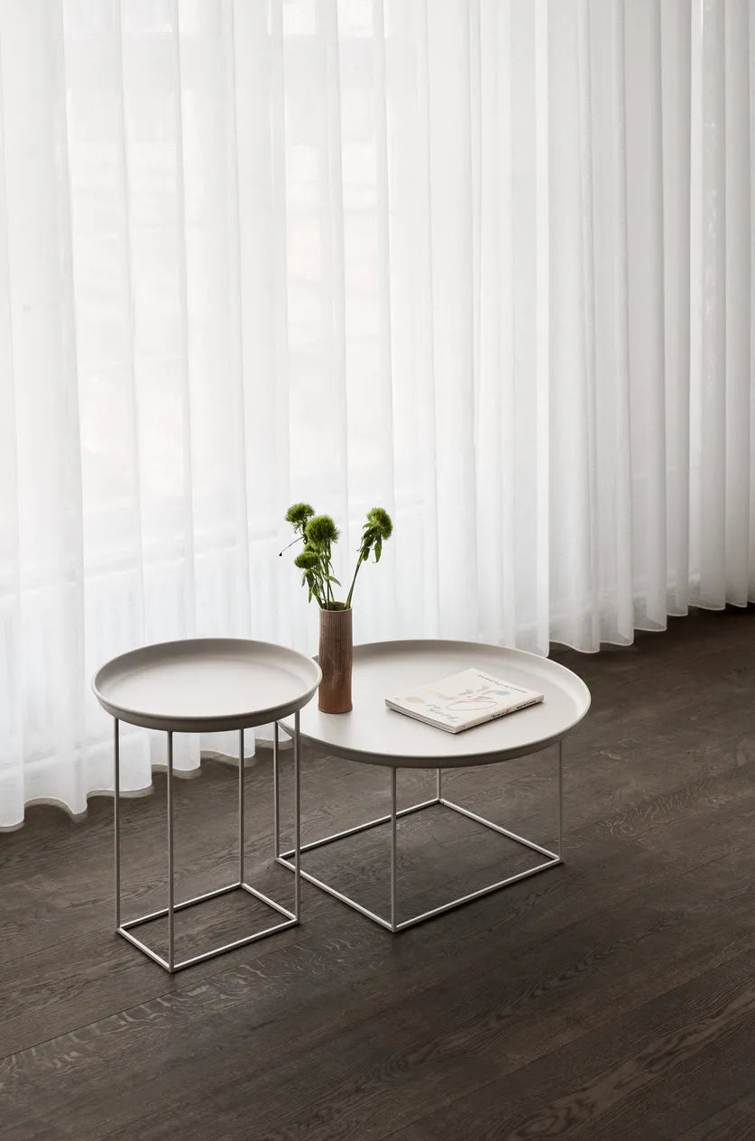 NORR11 Duke Couchtisch Ø70, lackiert/Obsidian schwarz