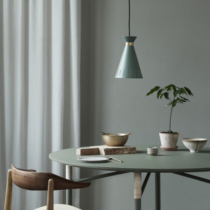 Warm Nordic Affinity Round Esstisch, Hellgrün