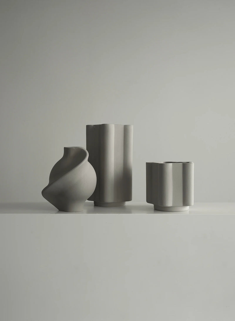 LOUISE ROE Funki Vase Rounded, Sanded Grey, H34 cm