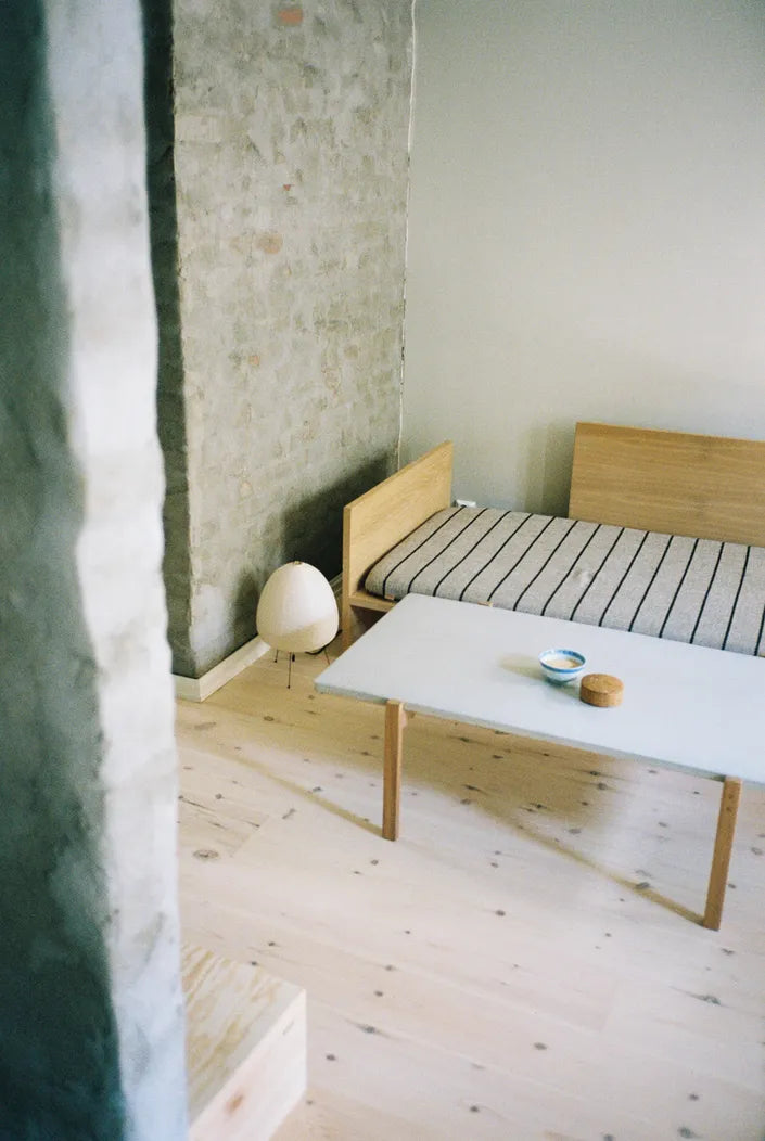 Eberhart Eugene Couchtisch, helle Birke
