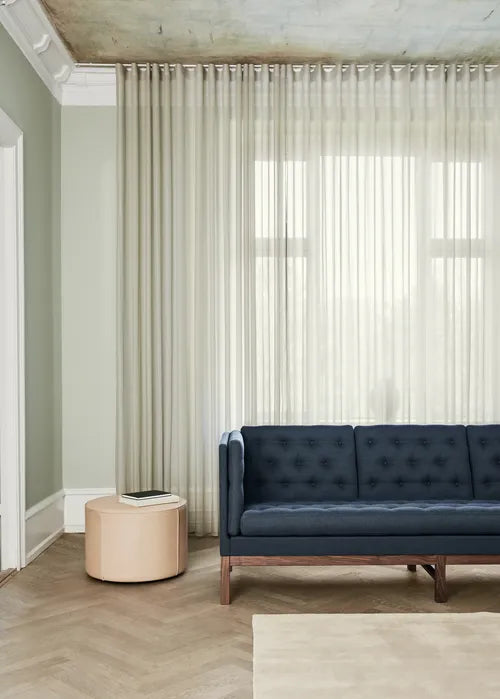 Fredericia EJ315 Sofa 3 pers. - Grå (Foss 372) / Valnød sokkel