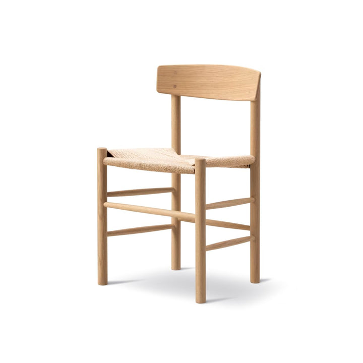 Fredericia Mogensen Chair J39 – Eiche hell geölt / Naturgeflecht