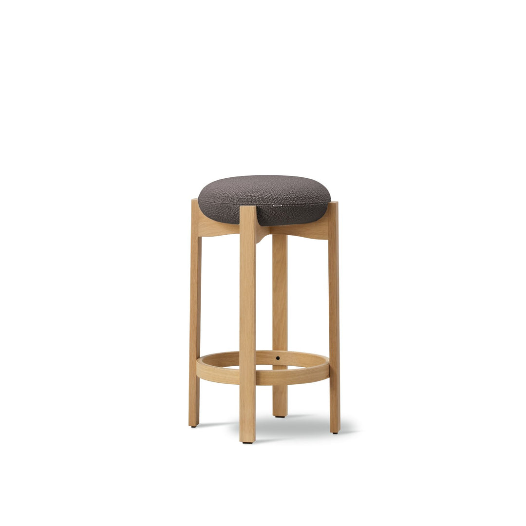 Fredericia Pioneer Barstool H67 - Barnum 11 Brown / Eg