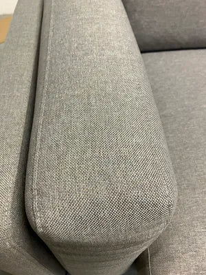 Fredericia EJ280 3-Sitzer-Sofa – Lars 88 Davis Fabrics / gebürstetes Chrom, Mittelgestell