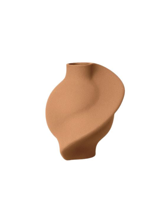 LOUISE ROE Pirout Vase 01, Sanded Ocker, H22 cm