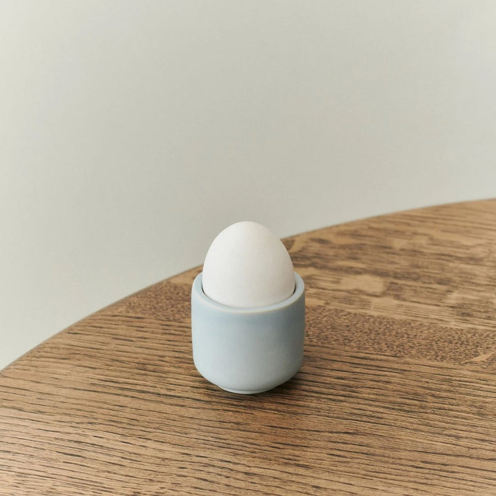 LOUISE ROE Ceramic PISU 18 Eierbecher, Sky Blue
