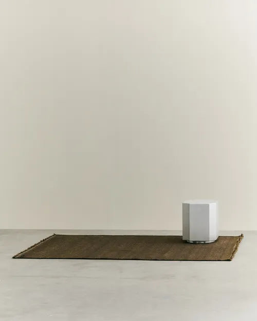 LOUISE ROE Found Rug 01 Teppich 90 x 180 cm – Rusty Iron