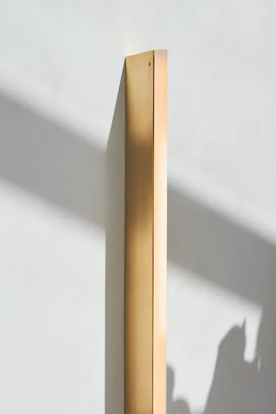 Michael Anastassiades Tube Wandleuchte, Messing