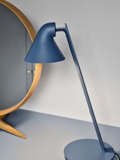 Louis Poulsen NJP Mini Bordlampe, Petroleumsblå