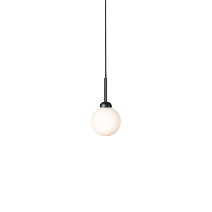 Nuura Apiales 1 Pendelleuchte, Satin schwarz / Opal