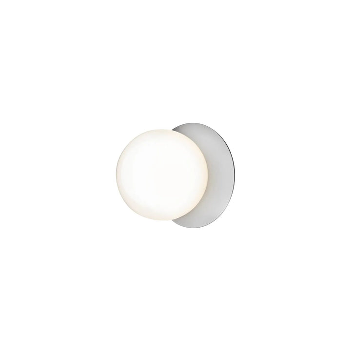 Nuura Liila 1 Medium Wand-/Deckenleuchte, Hell silber / Opal