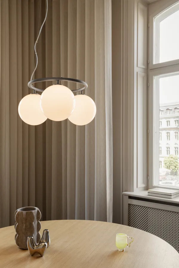 Nuura Miira 3 Circular Kronleuchter, Rock Grey / Opal