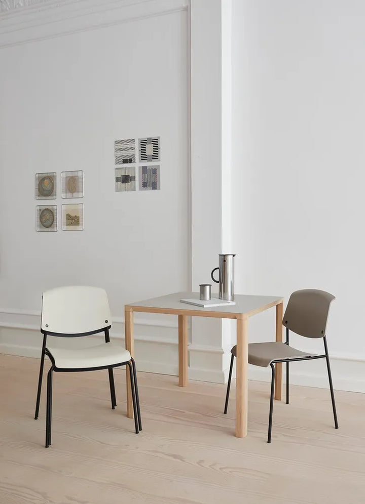 Magnus Olesen Slender Esstisch 80x80, Eiche