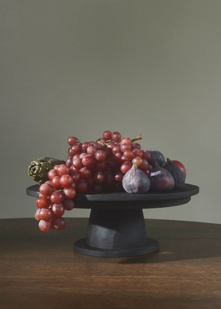Fora Projects Pedestal Plate, Mørk Røget Eg