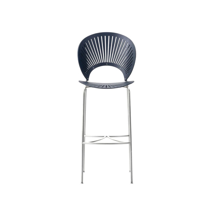 Fredericia Trinidad Barhocker H65 von Nanna Ditzel – Nordic Blue Buche/Chrom