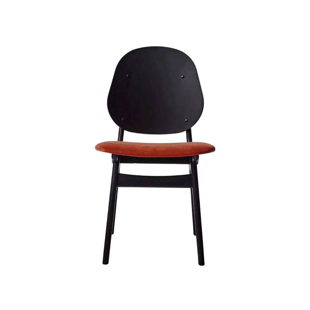 Warm Nordic, Noble Dining Chair, Schwarz lackierte Buche/Brick Red