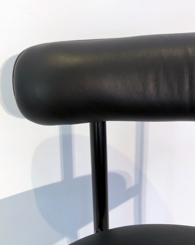 Møbel Copenhagen FONT Barstol 75cm - Sort læder/Sort stel