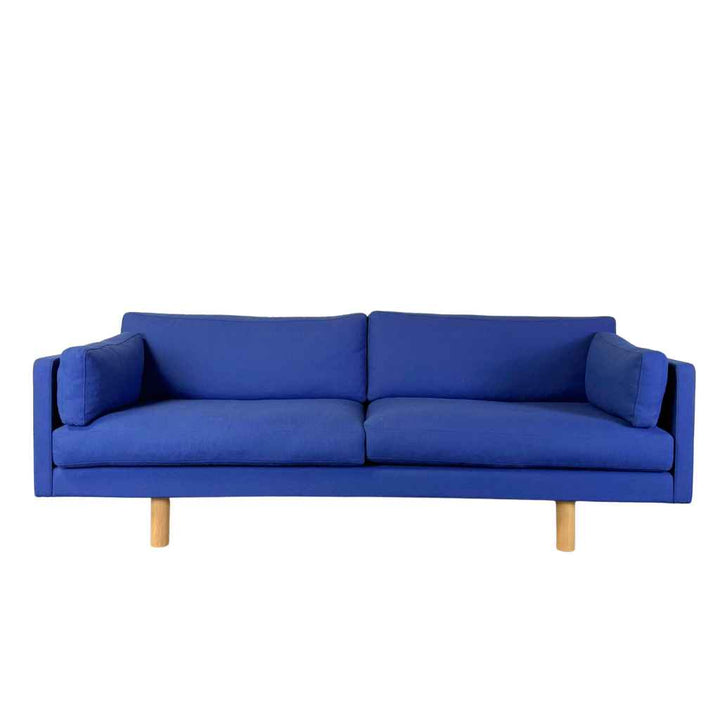 Fredericia Furniture EJ220 Sofa - Fame 66071 / Eg Sæbe Ben