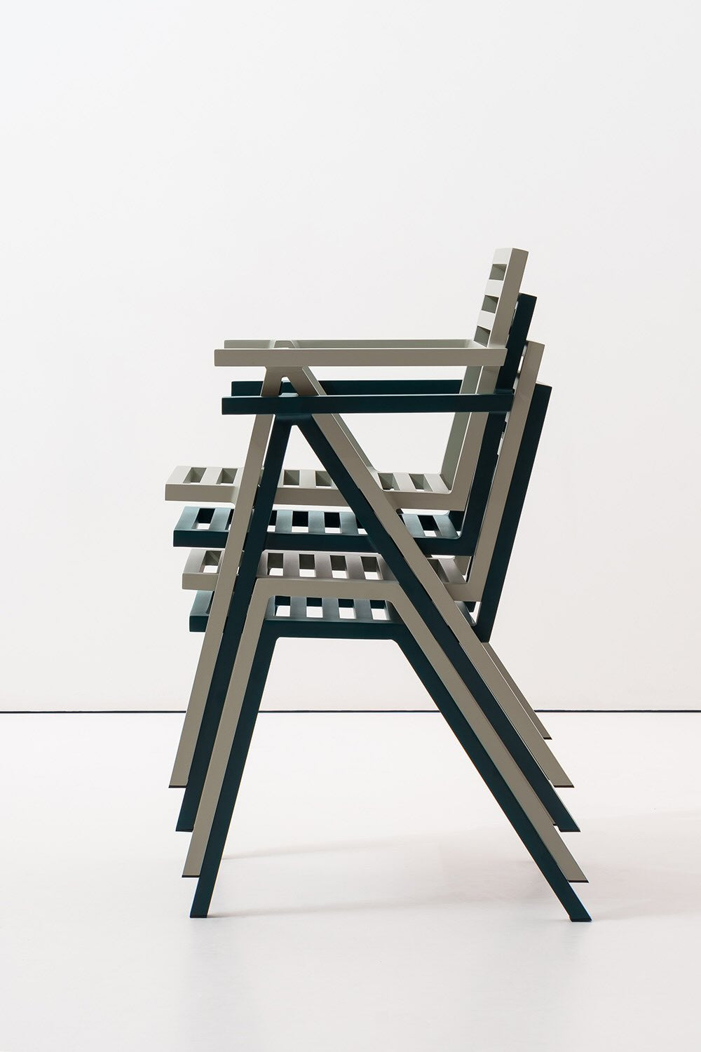NINE 19 Outdoors Stol m. armlæn 2-pak, Sort
