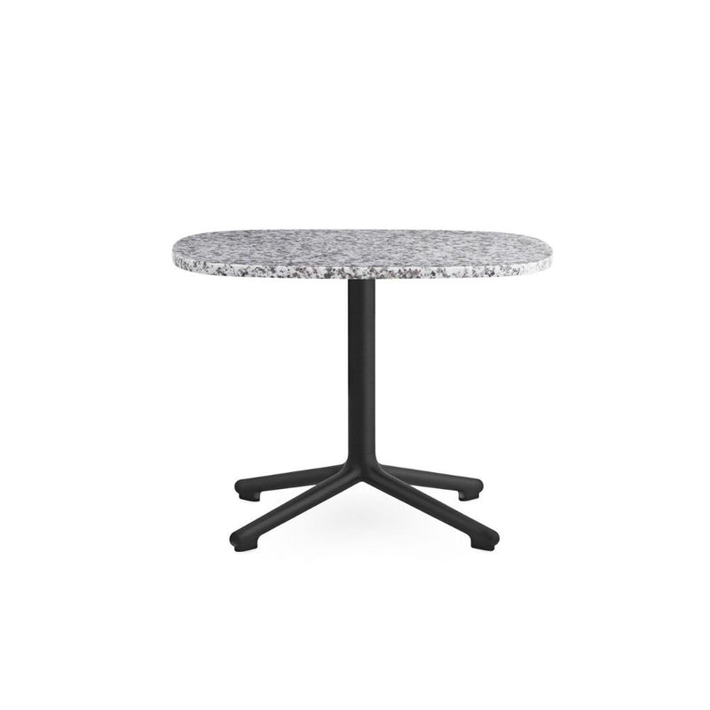 Normann Copenhagen Era Sidebord 60x48,5, Granit / Sort aluminium