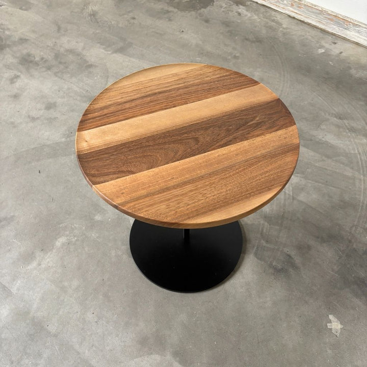 Fredericia Furniture Pal Sidebord Ø37,5 - Valnød Olie / Sortlakeret