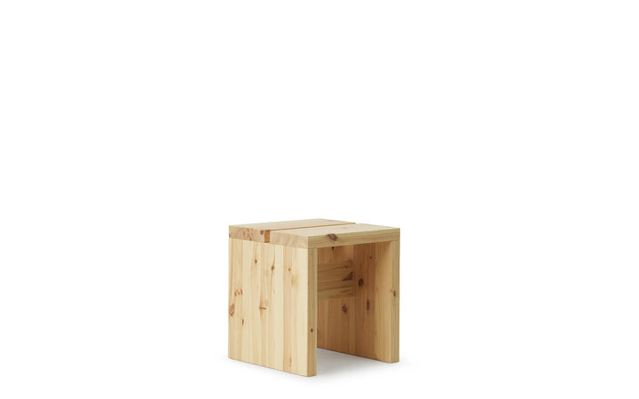 Normann Copenhagen Stretch Skammel, Fyrretræ