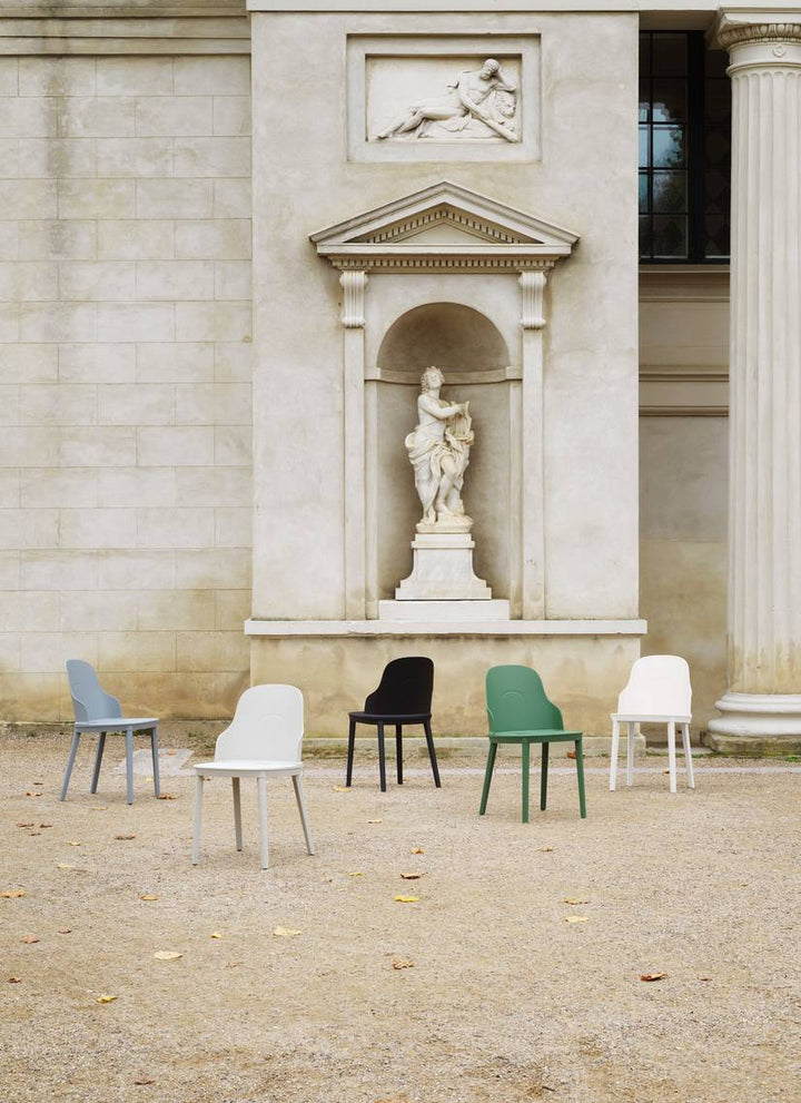 Normann Copenhagen Allez Gartenstuhl, Warmgrau