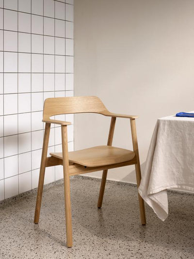 TAKT Bow Chair Stol, Matlakeret eg