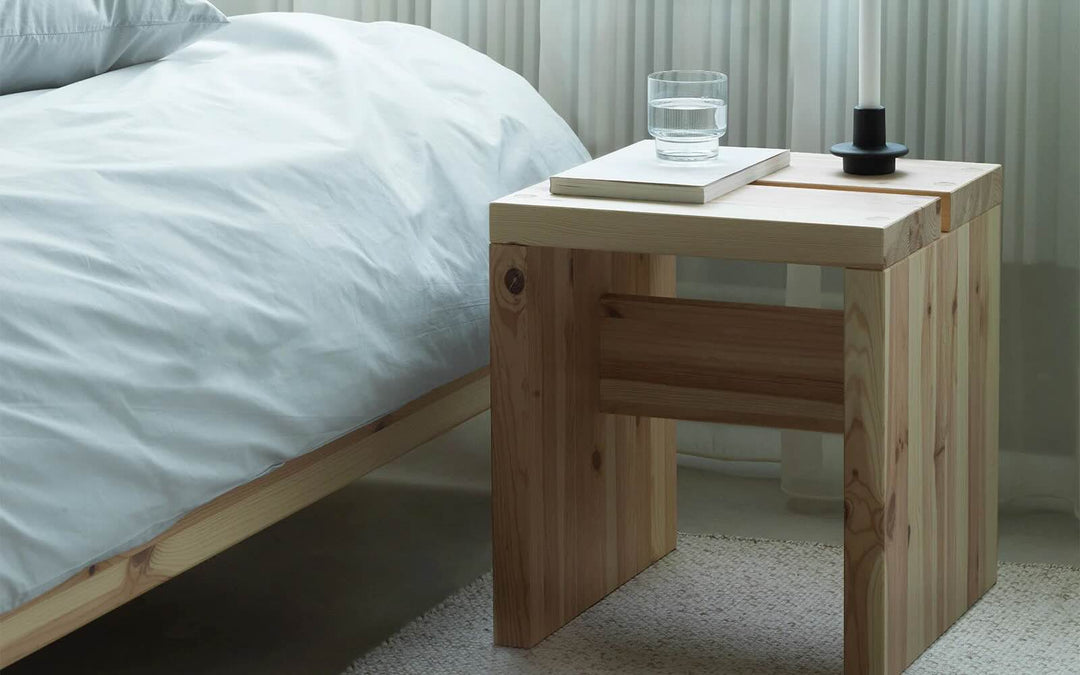 Normann Copenhagen Stretch Skammel, Fyrretræ
