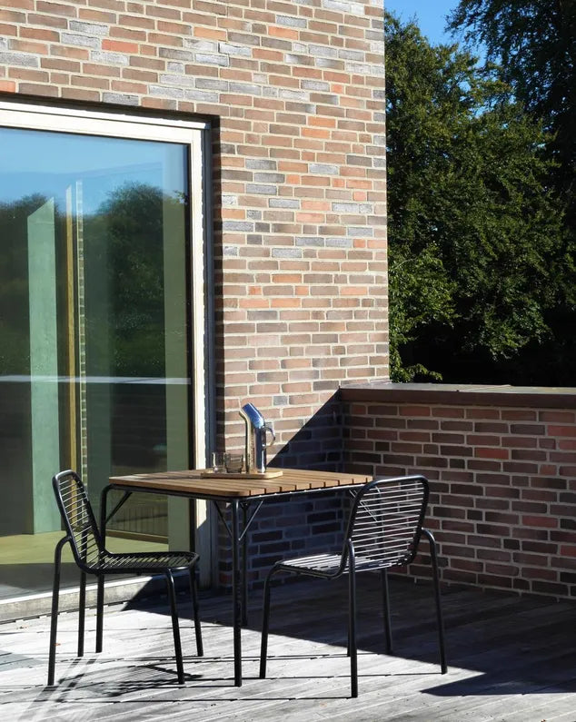 Normann Copenhagen Vig Havebord 90x90, Træ/Sort