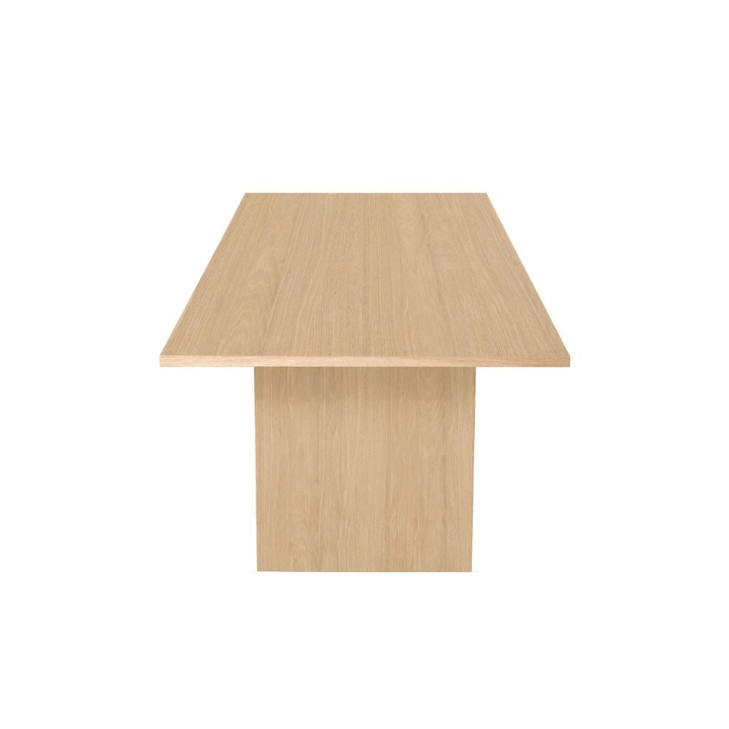 GUBI Private Dining Table L: 320 cm - Light Stained Oak