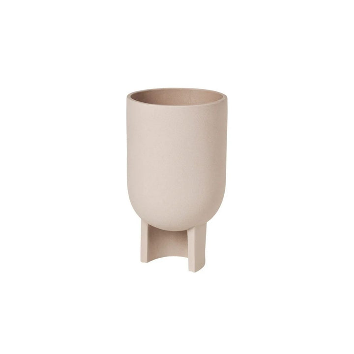 Kristina Dam Studio Serene Flowerpot M, Sand Engobe