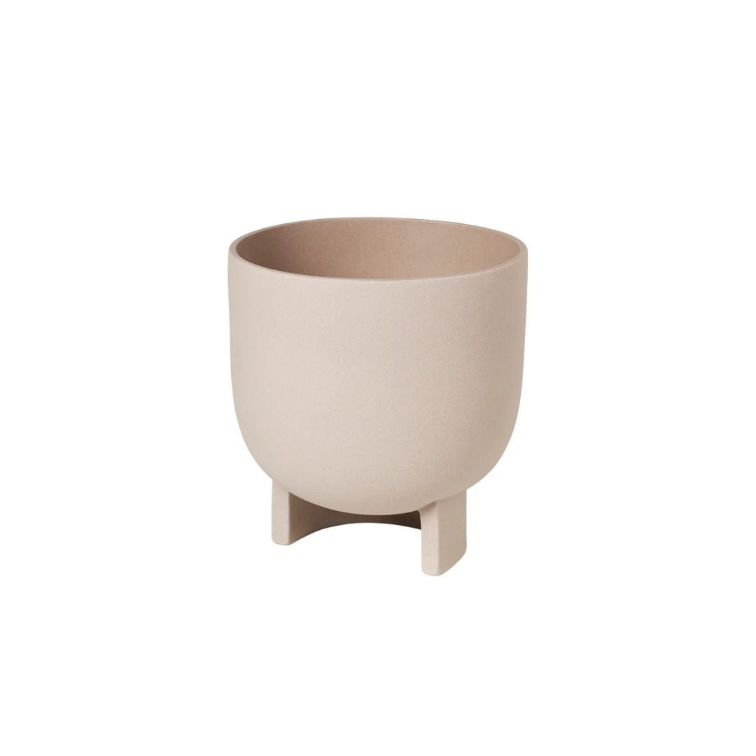 Kristina Dam Studio Serene Flowerpot L, Sand Engobe