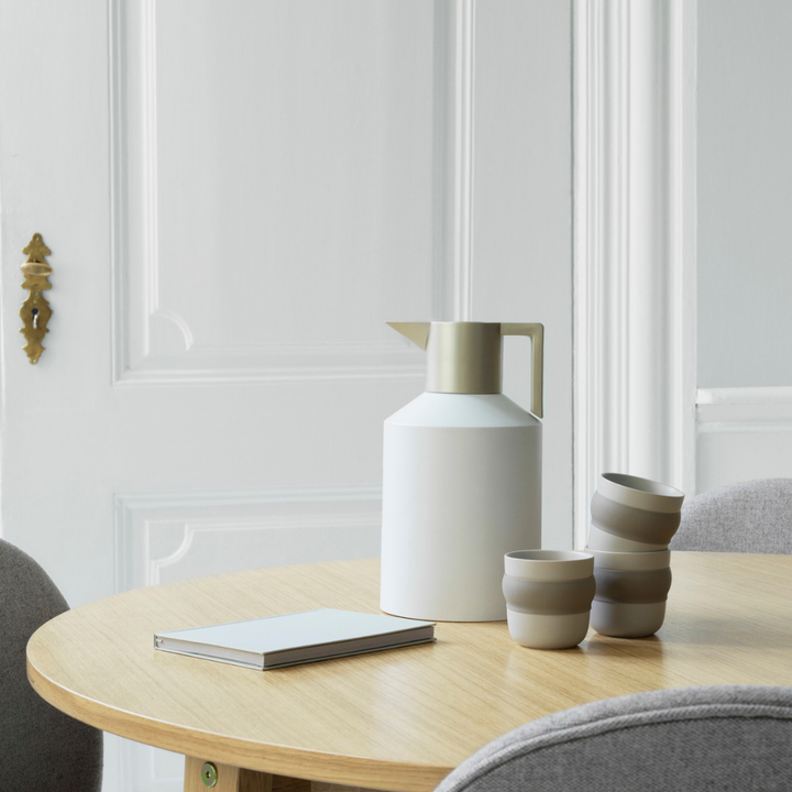 Normann Copenhagen Geo Termokande 1,5 L, Hvid/Sølv