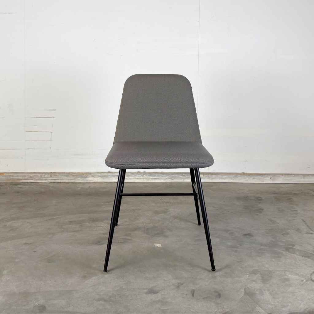 Fredericia Furniture Spine Chair 1921 - Rime 271 / Black Frame