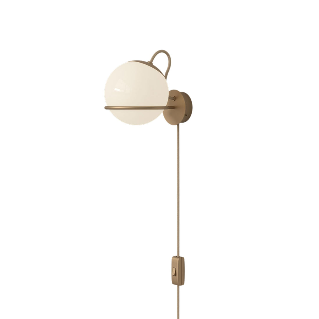 Astep Model 237/1 Væglampe m. afbryder - Champagne