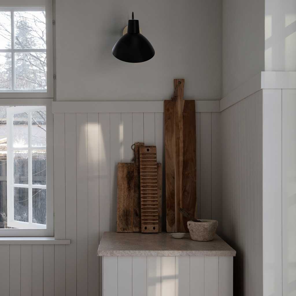 Astep VV Cinquanta Wall Væglampe - Sort / Blank Messing