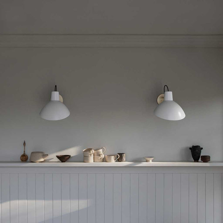 Astep VV Cinquanta Wall Væglampe - Sort / Blank Messing