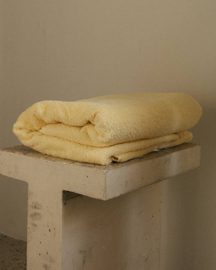 FRAMA Badehåndklæde 70x140, Pale Yellow