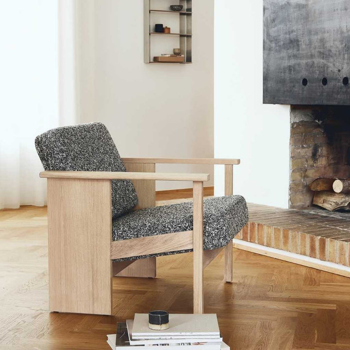 Form & Refine Block Lænestol, Hvid Eg/Zero-0004