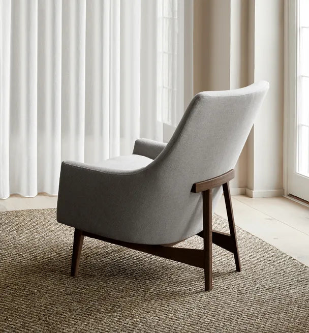 Fredericia A-Chair Lænestol - Rød velour (Gentle 373) / Valnød