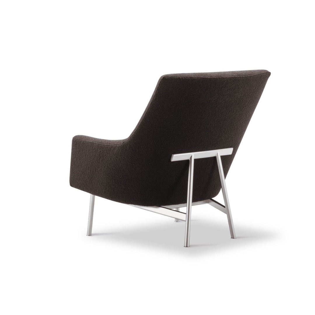 Fredericia A-chair 6542 Lounge Chair - Tablu 182 / matte chrome frame