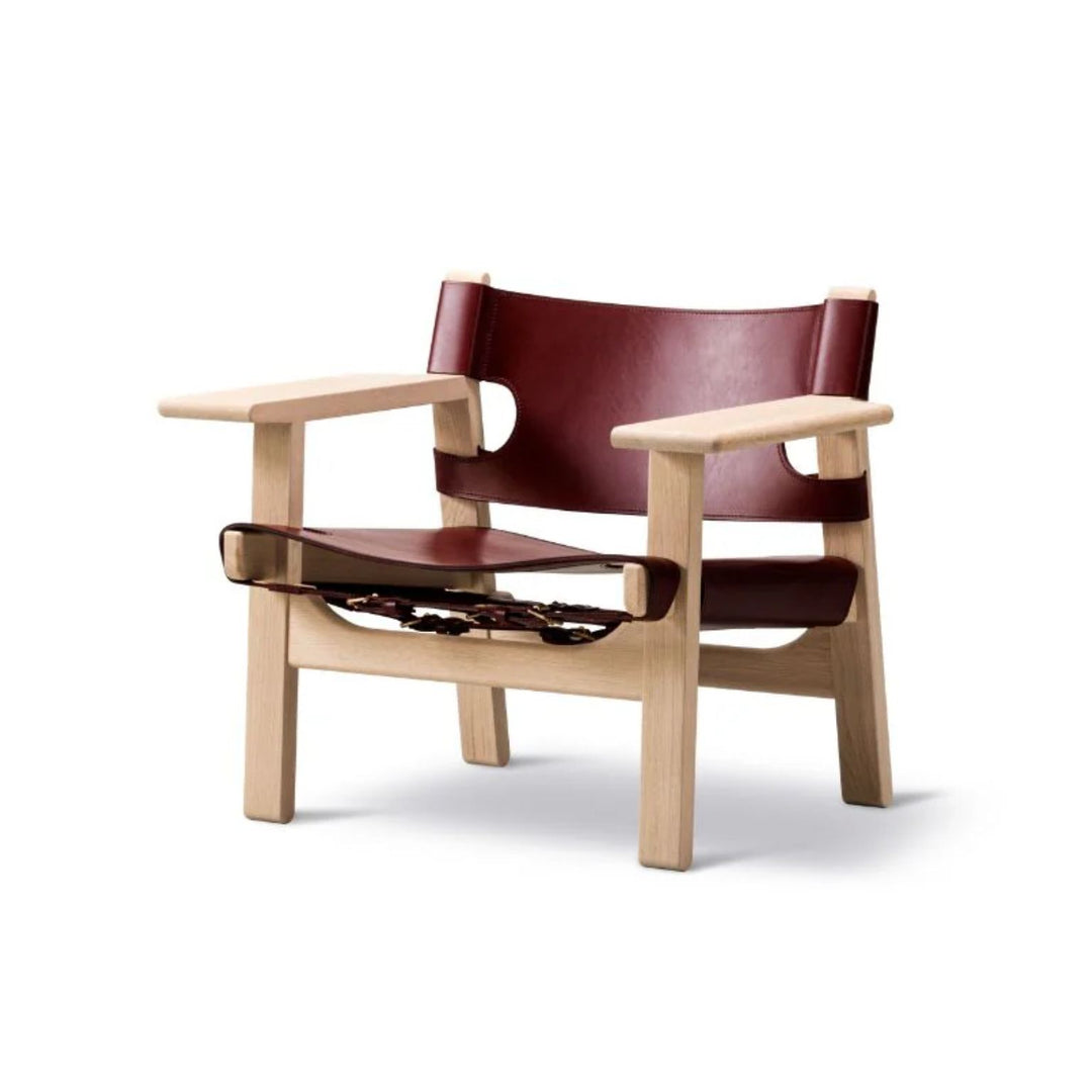 Fredericia Den Spanske Stol 2226 af Børge Mogensen - Eg / Deep Red Læder