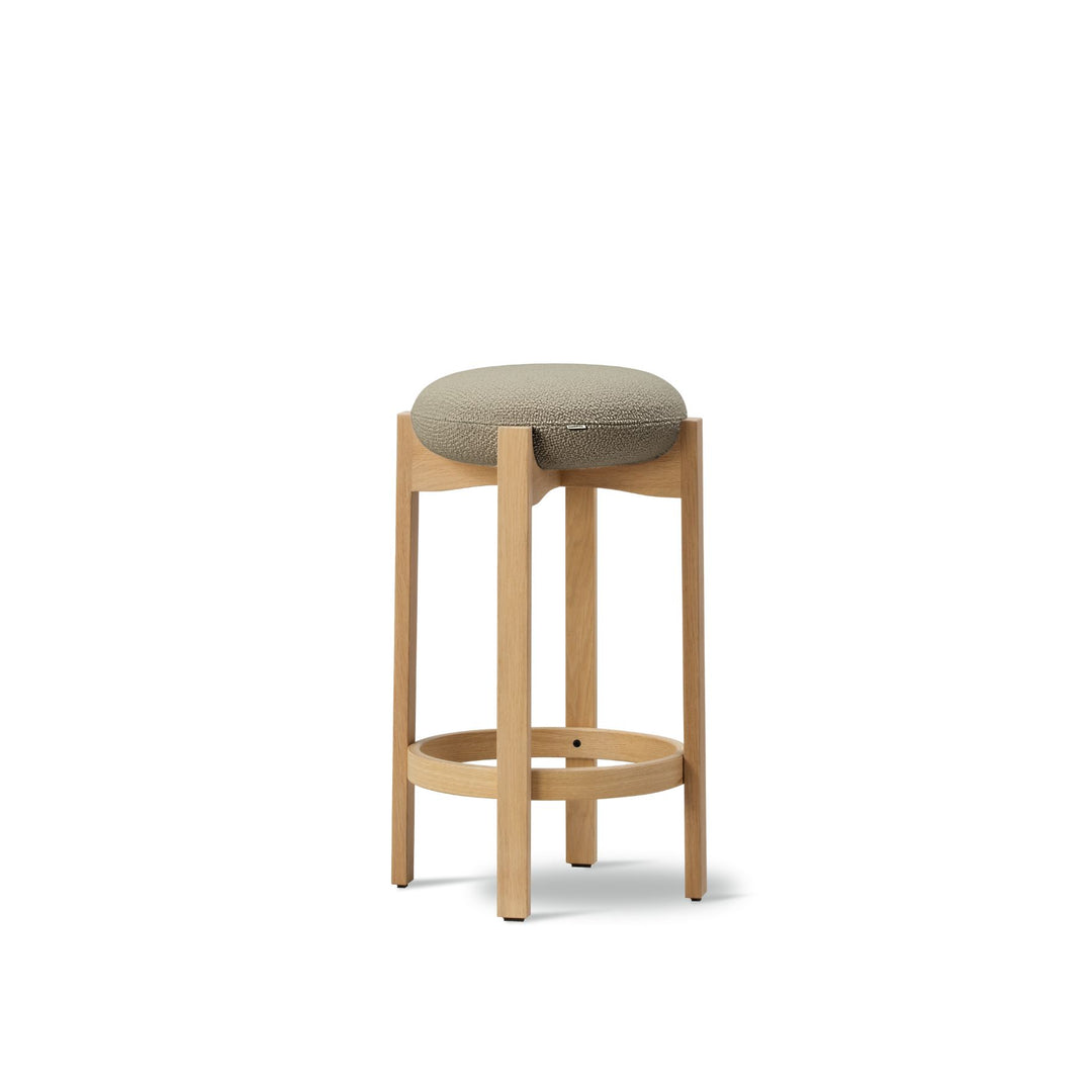 Fredericia Pioneer Barstool H67 - Ecriture 270 / Eg