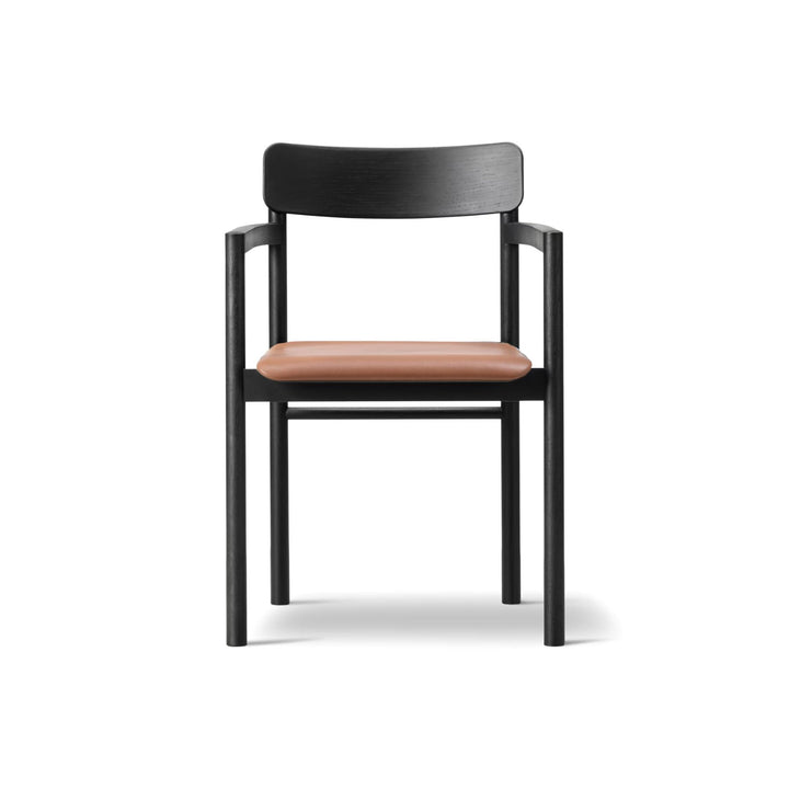 Fredericia Post Chair Sædepolstret - Sort Eg / Læder Max 91 Nutshell