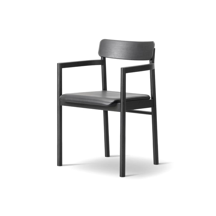 Fredericia Post Chair Sædepolstret - Sort Eg / Læder Max 91 Nutshell