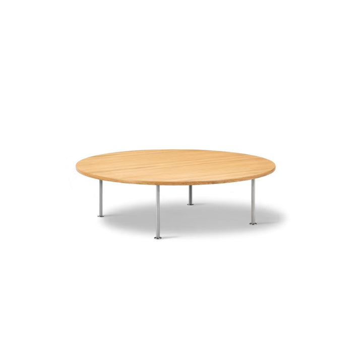 Fredericia Wegner Ox Table Ø120/H35 - Eg Lak / Børstet Rustfrit Stål